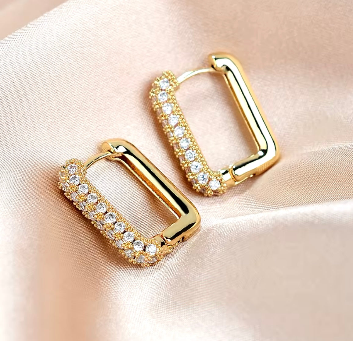 Pendientes Cuadrados Clásicos Brillantes